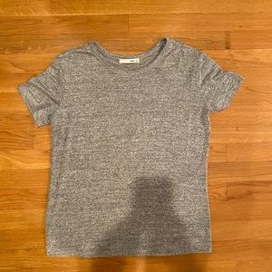 ARITZIA- Womens T Shirt